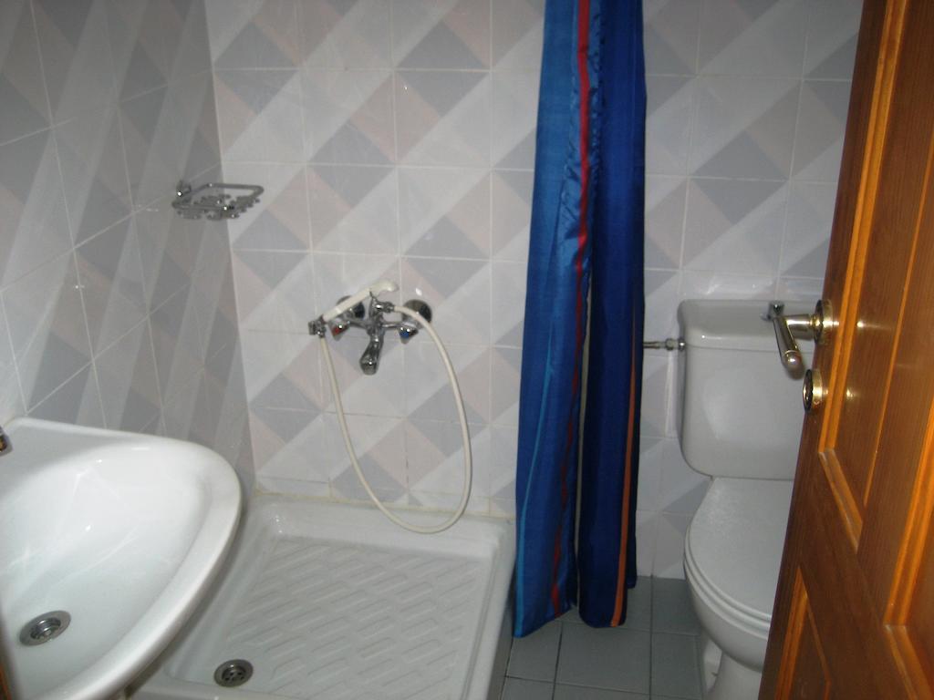 Ouranos Studios Kalamaki Szoba fotó